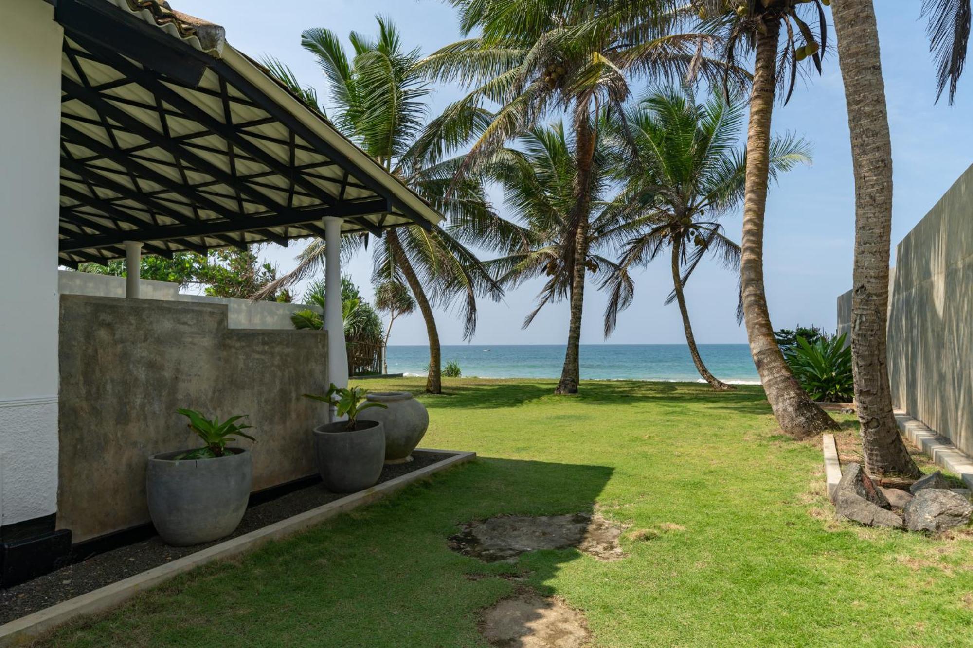 Sinhala Beach Villa อัมบาลังโกดา ภายนอก รูปภาพ