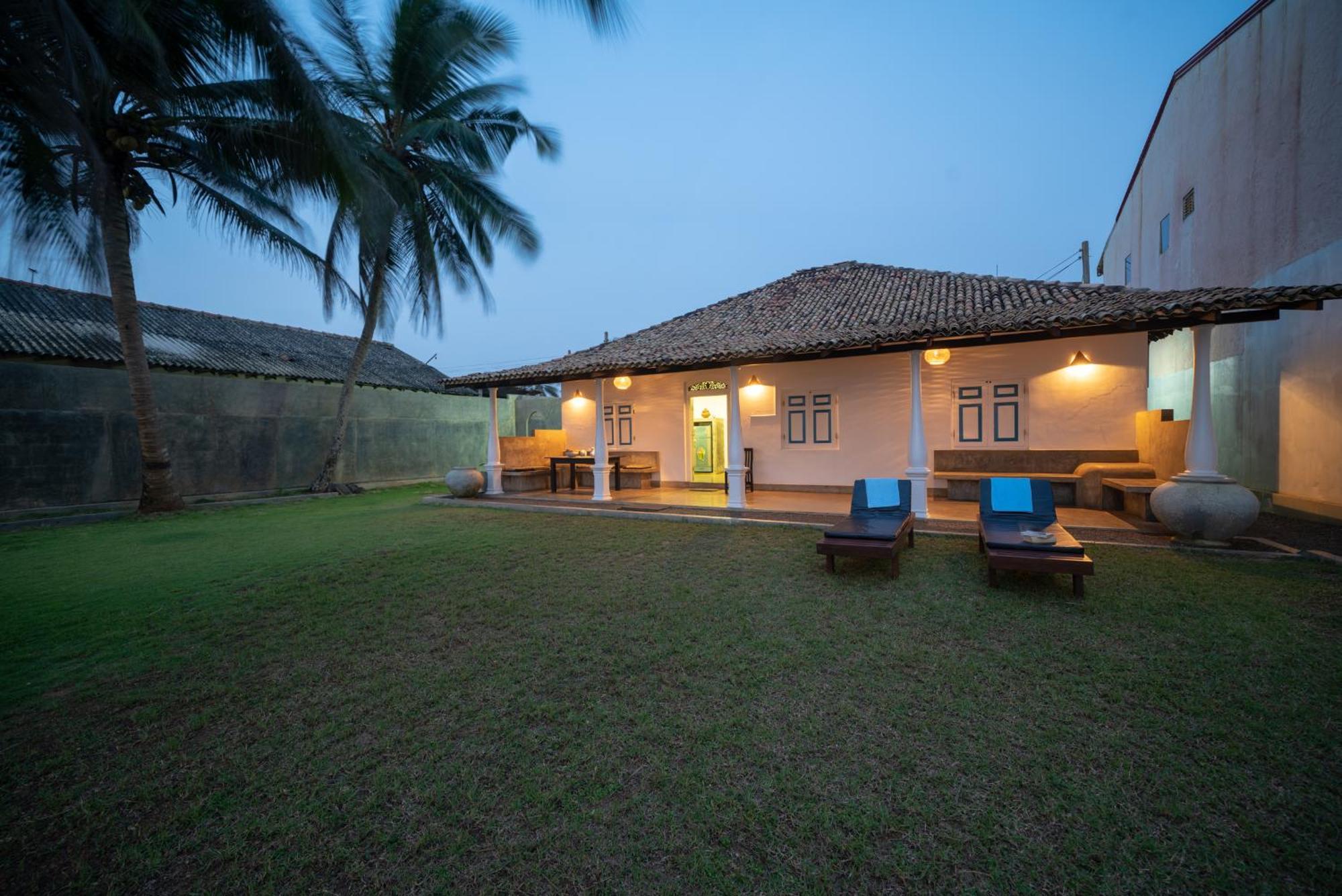 Sinhala Beach Villa อัมบาลังโกดา ภายนอก รูปภาพ