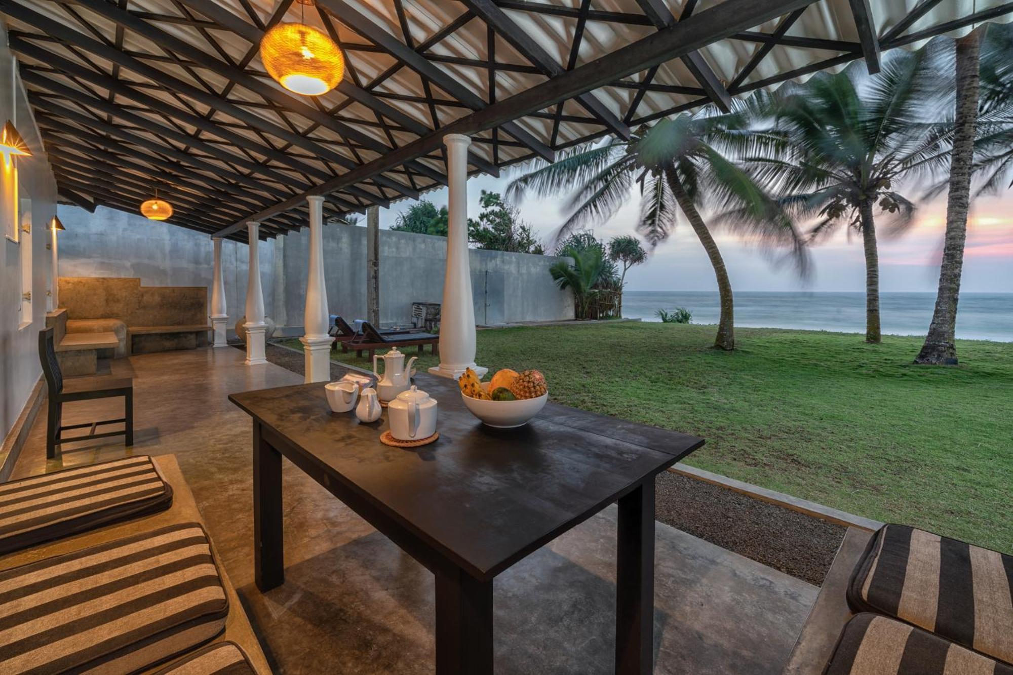 Sinhala Beach Villa อัมบาลังโกดา ภายนอก รูปภาพ